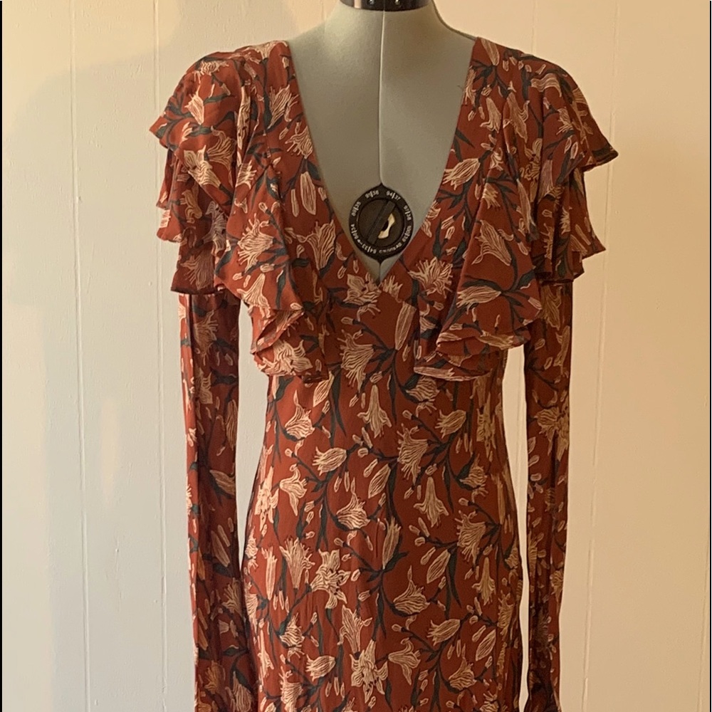 DOEN Whistler Dress in Lilum Print - in Sienna
